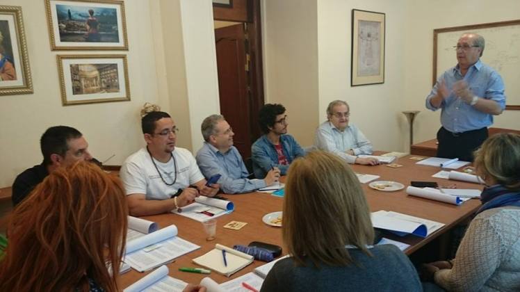 10301946_327219280736683_4404327192606139234_n